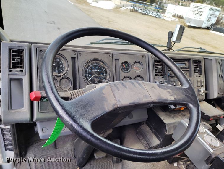 image for item EH0177 2007 Sterling SC8000 street sweeper truck