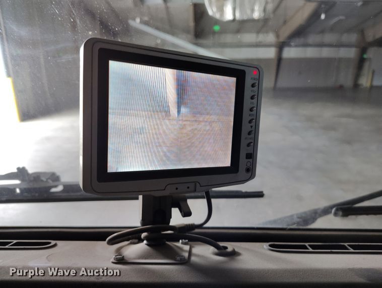 image for item EH0177 2007 Sterling SC8000 street sweeper truck