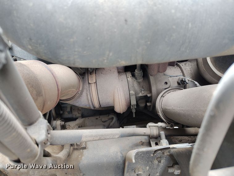 image for item EH0177 2007 Sterling SC8000 street sweeper truck