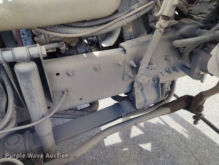 image for item EH0177 2007 Sterling SC8000 street sweeper truck