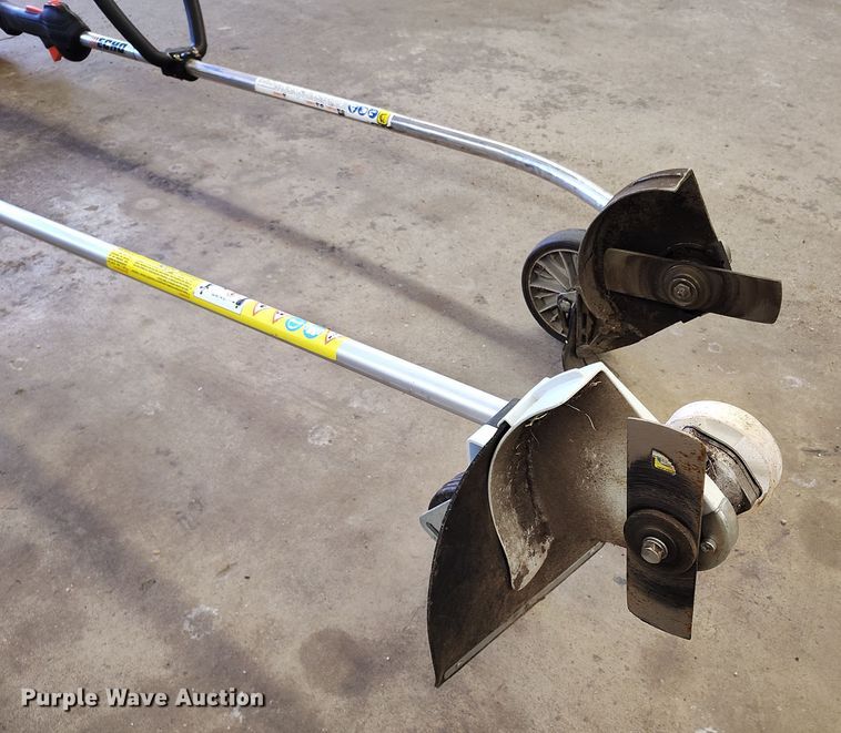 image for item EH0179 Lawn and garden equipment