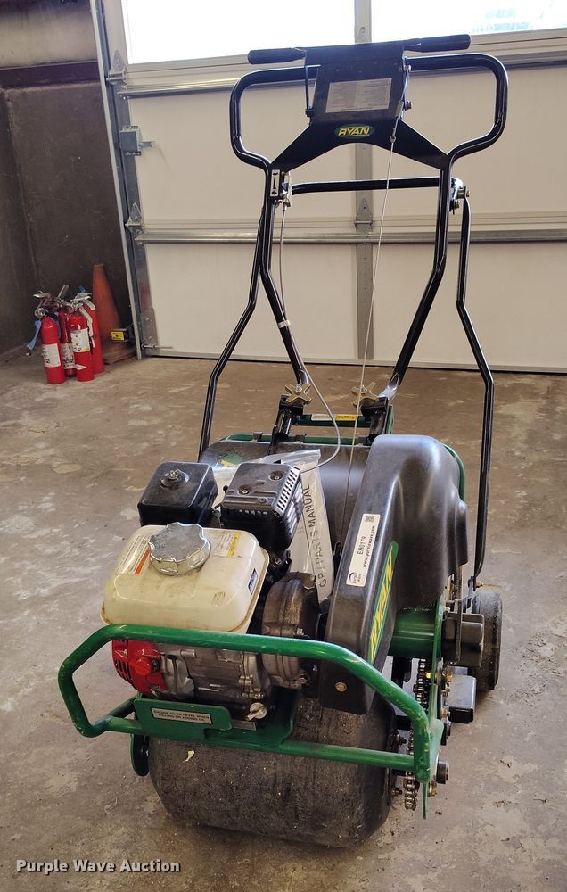 image for item EH0179 Lawn and garden equipment