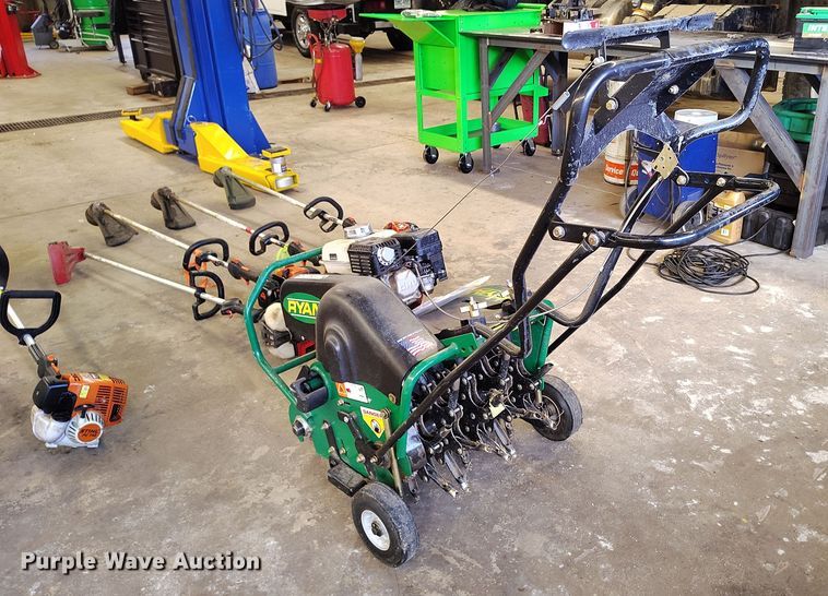 image for item EH0179 Lawn and garden equipment