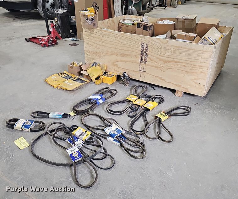 image for item EH8628 Caterpillar 140H/D6 parts