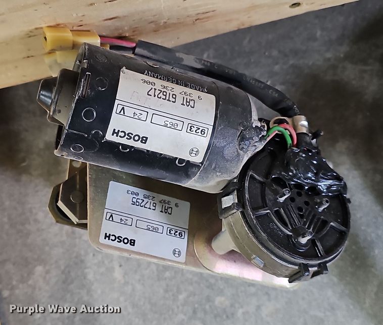 image for item EH8628 Caterpillar 140H/D6 parts