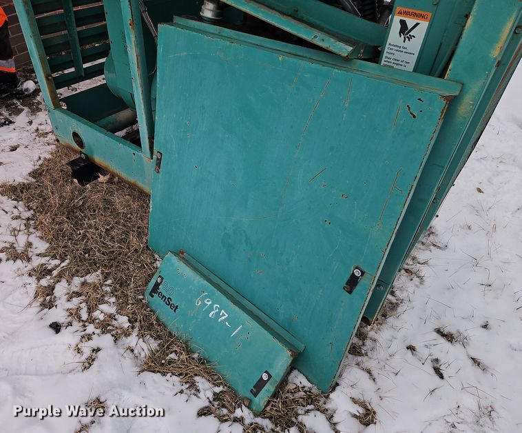 image for item EI8833 (3) generators