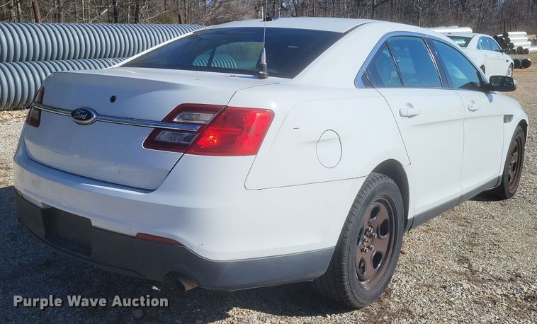 image for item EJ8167 2013 Ford Taurus Police Interceptor 