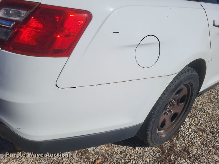 image for item EJ8167 2013 Ford Taurus Police Interceptor 