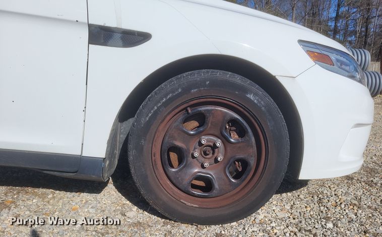 image for item EJ8167 2013 Ford Taurus Police Interceptor 