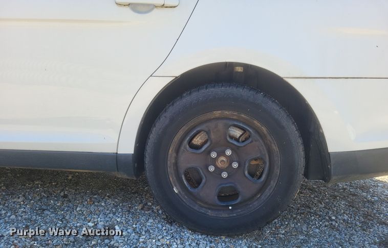 image for item EJ8167 2013 Ford Taurus Police Interceptor 