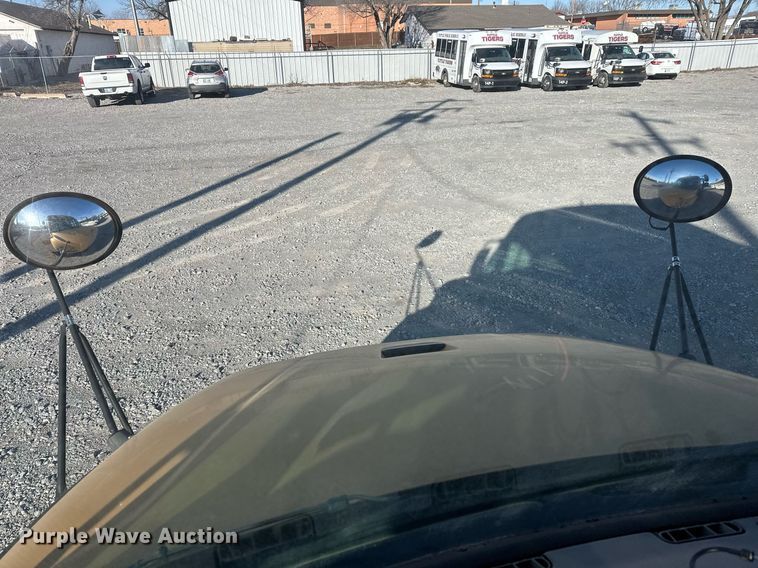 image for item EK0362 2011 Thomas Saf-T-Liner C2 school bus