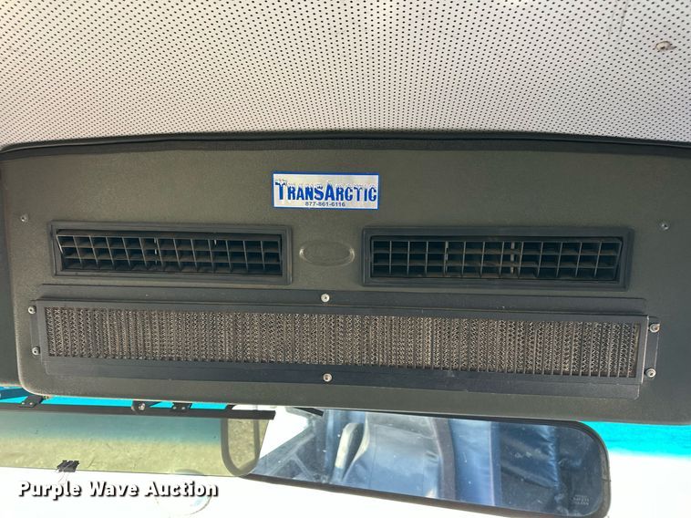 image for item EK0362 2011 Thomas Saf-T-Liner C2 school bus