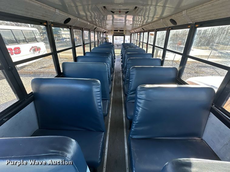 image for item EK0362 2011 Thomas Saf-T-Liner C2 school bus