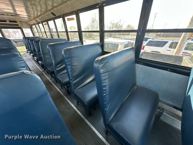 image for item EK0362 2011 Thomas Saf-T-Liner C2 school bus