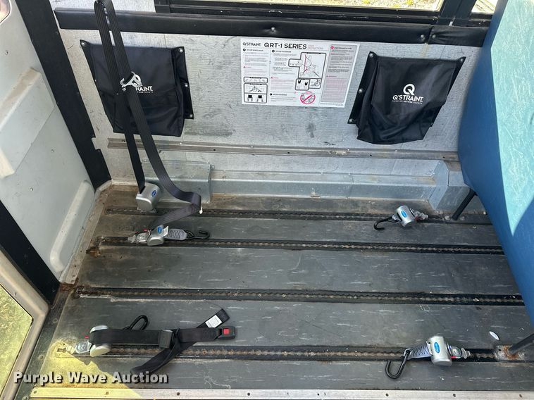 image for item EK0362 2011 Thomas Saf-T-Liner C2 school bus