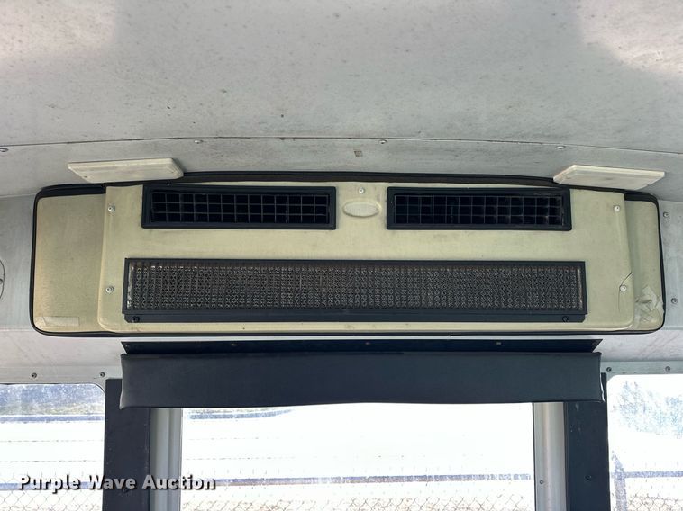 image for item EK0362 2011 Thomas Saf-T-Liner C2 school bus