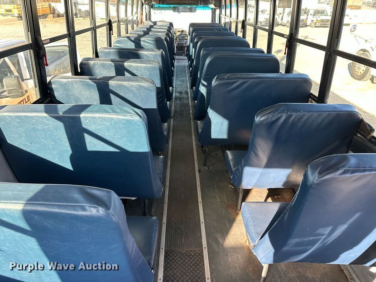 image for item EK0362 2011 Thomas Saf-T-Liner C2 school bus