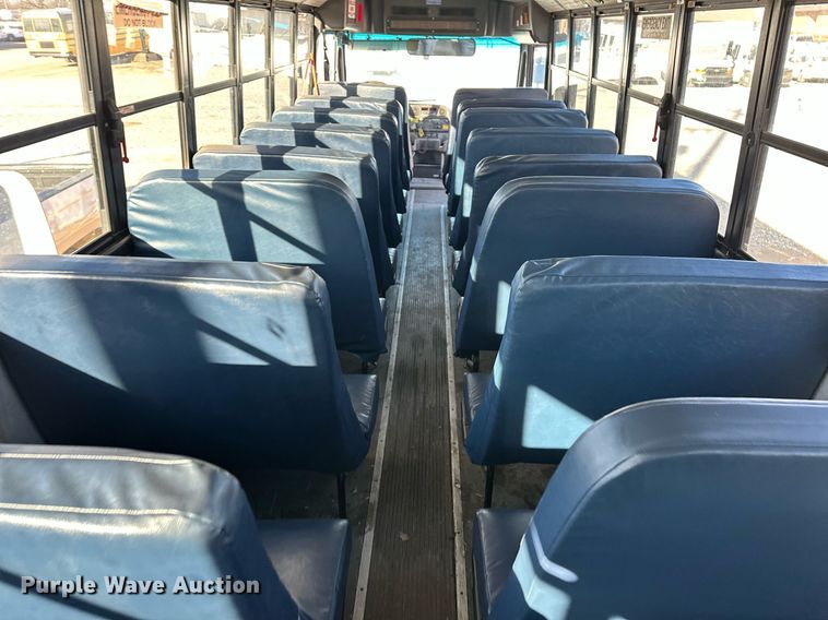 image for item EK0362 2011 Thomas Saf-T-Liner C2 school bus