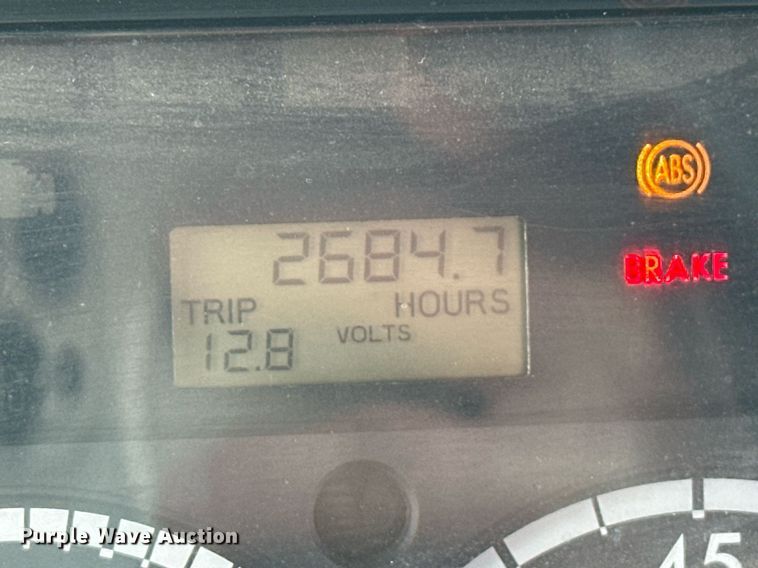 image for item EK0362 2011 Thomas Saf-T-Liner C2 school bus