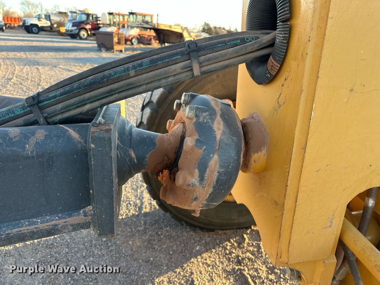 image for item EK0373 2016 John Deere 772G motor grader