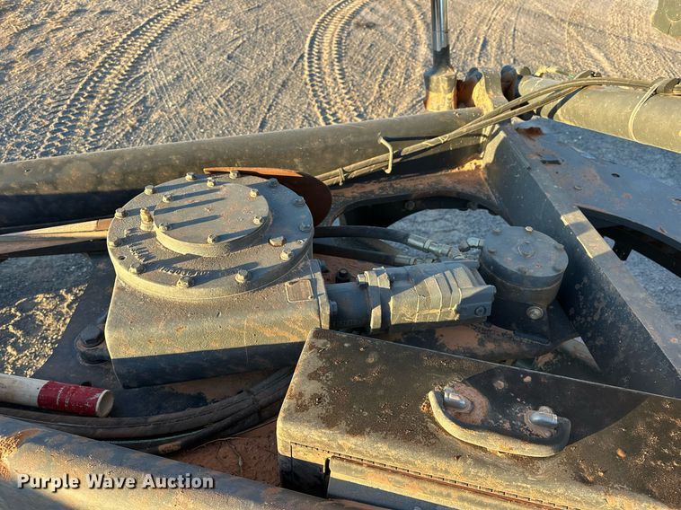 image for item EK0373 2016 John Deere 772G motor grader