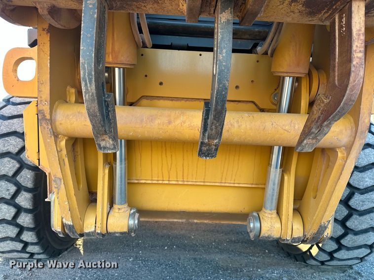 image for item EK0373 2016 John Deere 772G motor grader