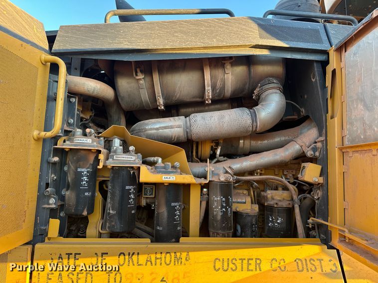 image for item EK0373 2016 John Deere 772G motor grader