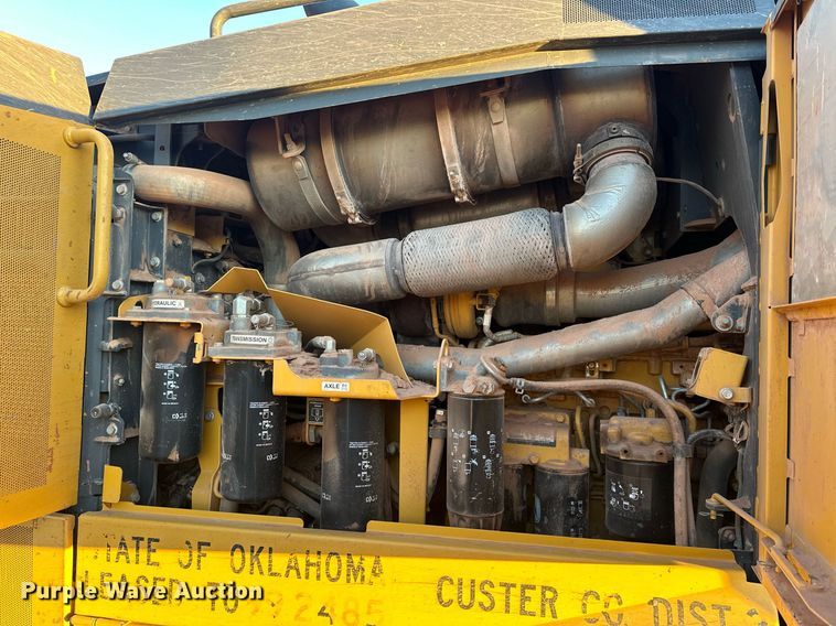 image for item EK0373 2016 John Deere 772G motor grader