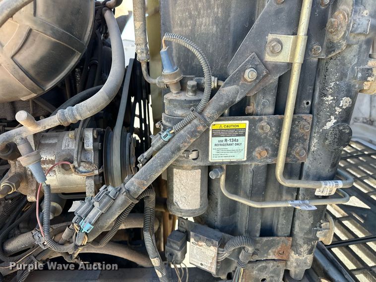 image for item EK0376 1998 Mack CH600 semi truck