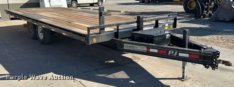 image for item EK0377 2018 PJ Carhauler Tilt T8222 tilt deck equipment trailer