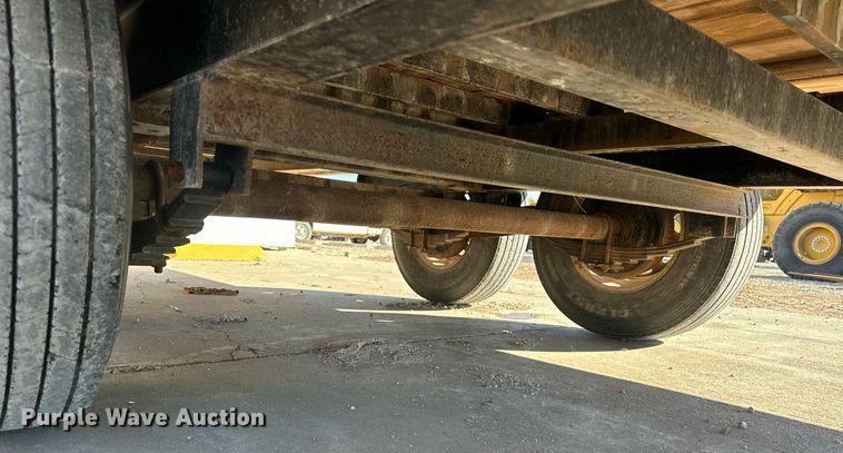 image for item EK0377 2018 PJ Carhauler Tilt T8222 tilt deck equipment trailer