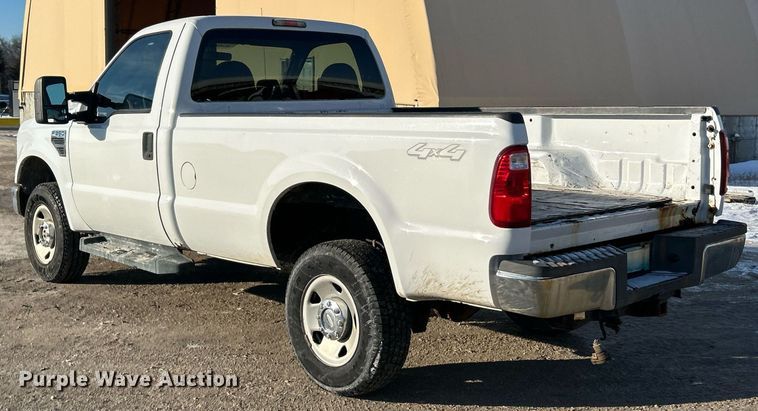 image for item EK2660 2009 Ford F350 Super Duty XL pickup truck