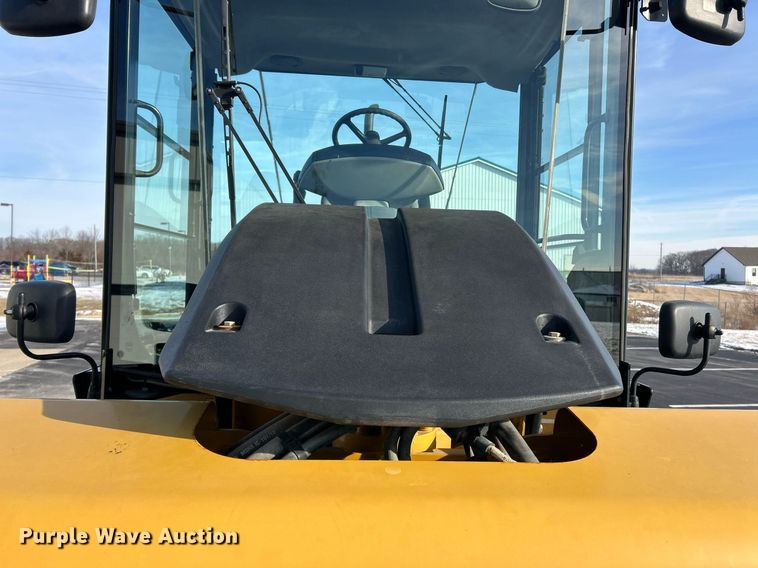 image for item EK2662 2010 Caterpillar CD54 double drum vibratory roller