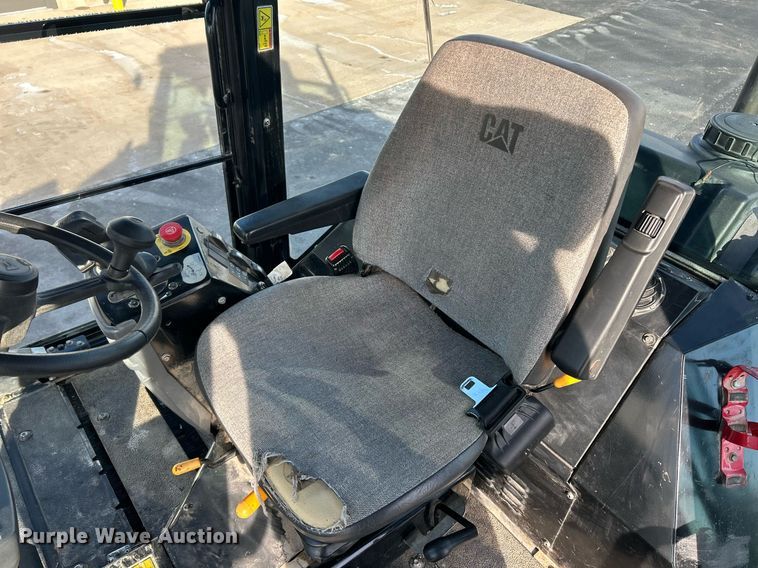 image for item EK2662 2010 Caterpillar CD54 double drum vibratory roller