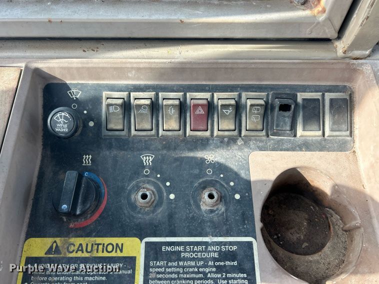 image for item EK2674 1993 John Deere 544G wheel loader