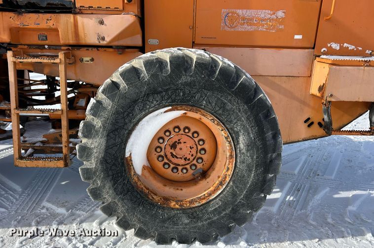 image for item EK2674 1993 John Deere 544G wheel loader