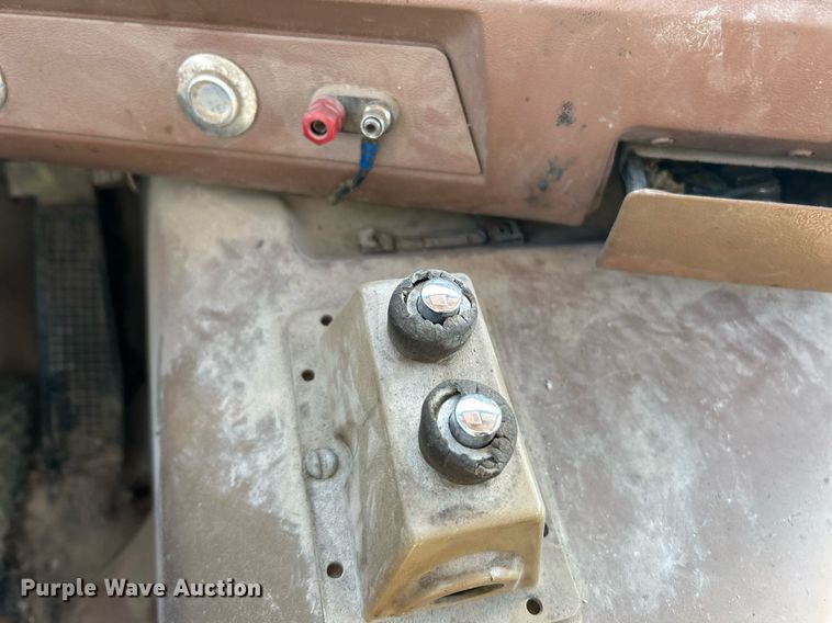 image for item EK2675 1997 Ford LN9000 dump truck