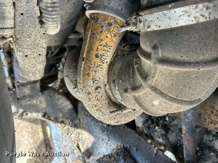 image for item EK2675 1997 Ford LN9000 dump truck