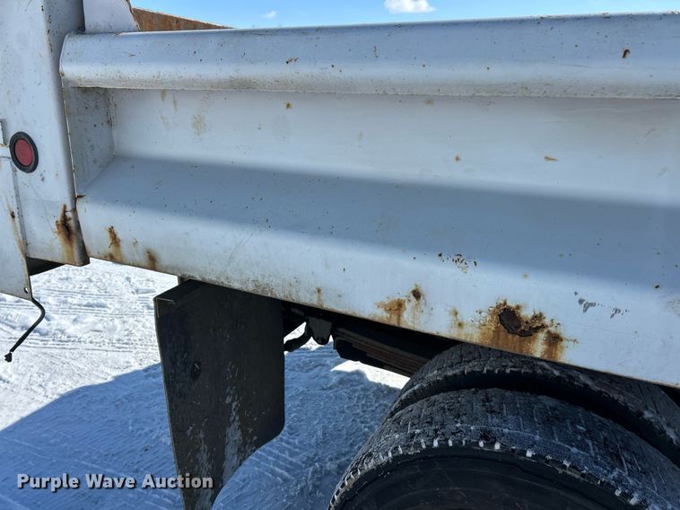 image for item EK2678 2006 GMC C4500 dump truck