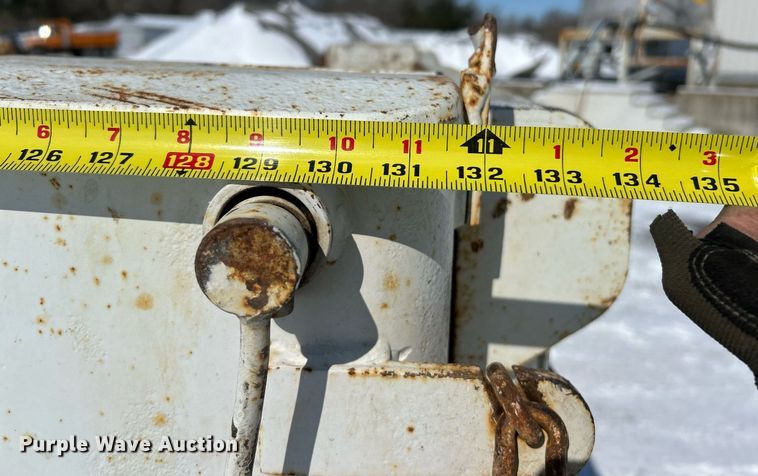 image for item EK2678 2006 GMC C4500 dump truck