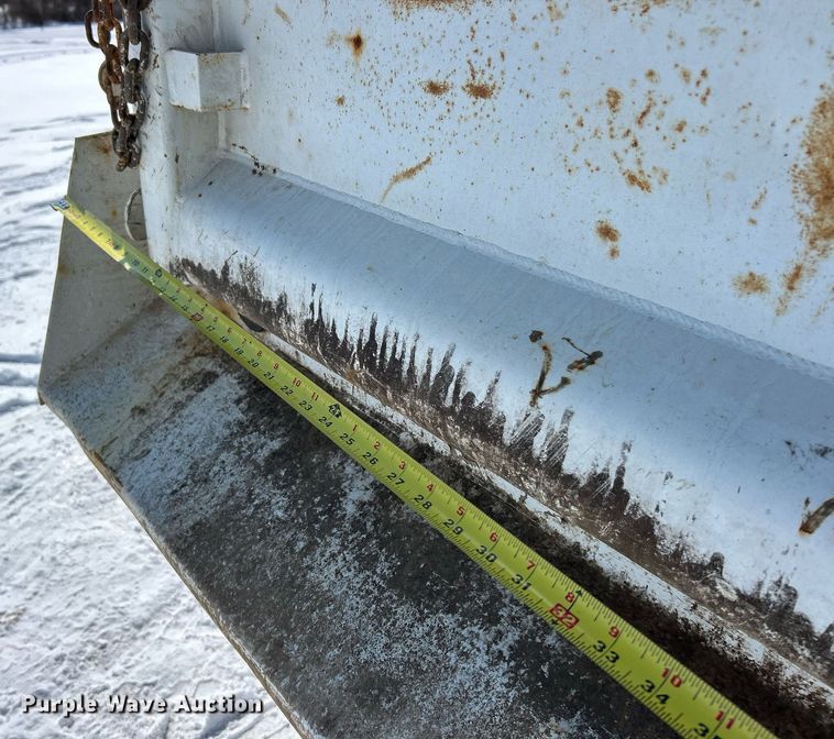 image for item EK2678 2006 GMC C4500 dump truck