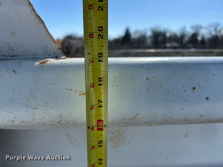 image for item EK2678 2006 GMC C4500 dump truck