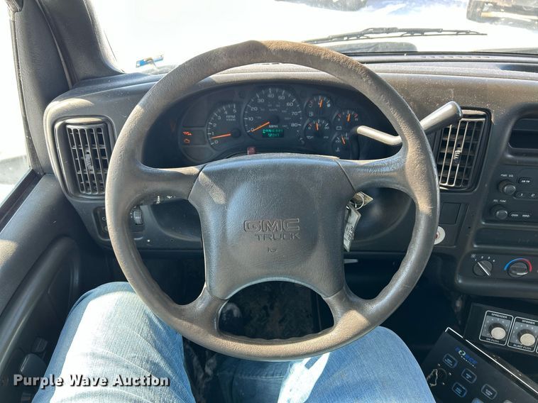 image for item EK2678 2006 GMC C4500 dump truck