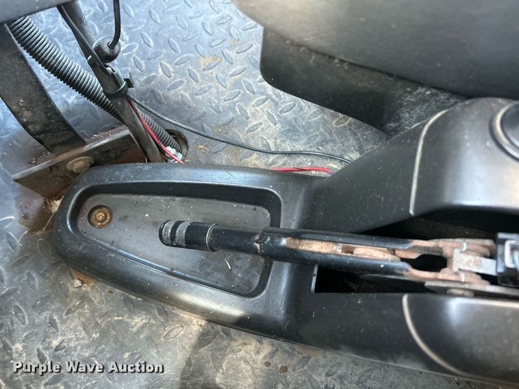 image for item EK2678 2006 GMC C4500 dump truck