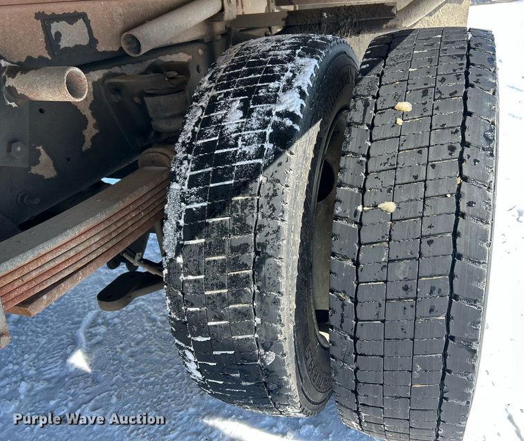 image for item EK2678 2006 GMC C4500 dump truck