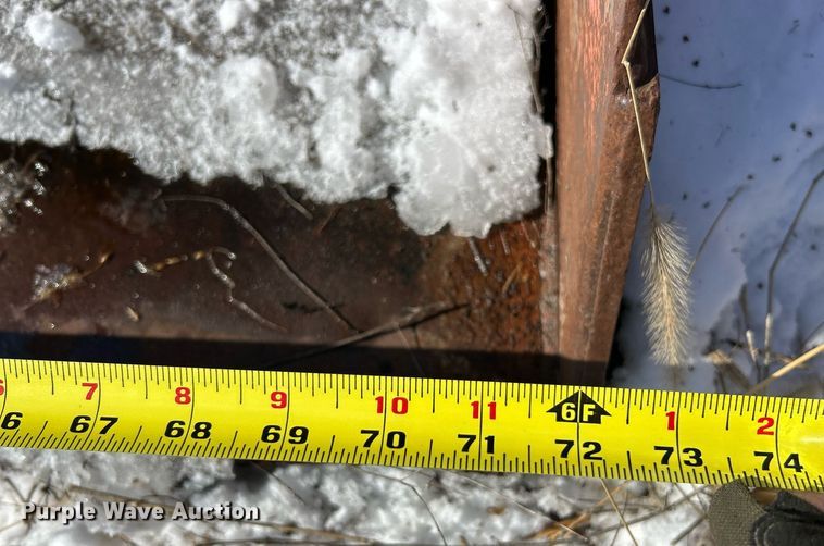 image for item EK2679 Case IH LX232 loader