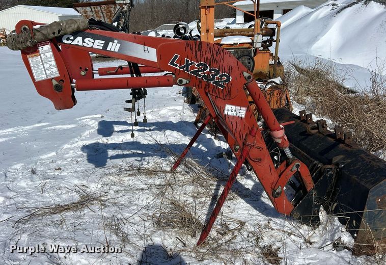 image for item EK2679 Case IH LX232 loader