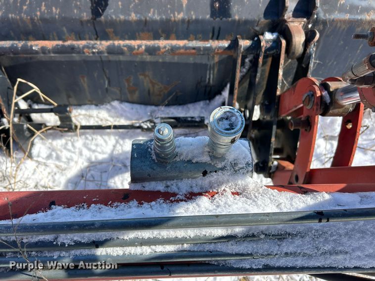 image for item EK2679 Case IH LX232 loader