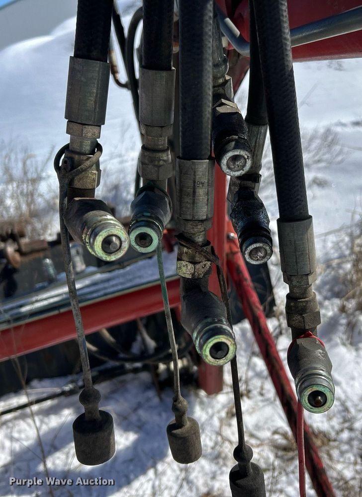 image for item EK2679 Case IH LX232 loader