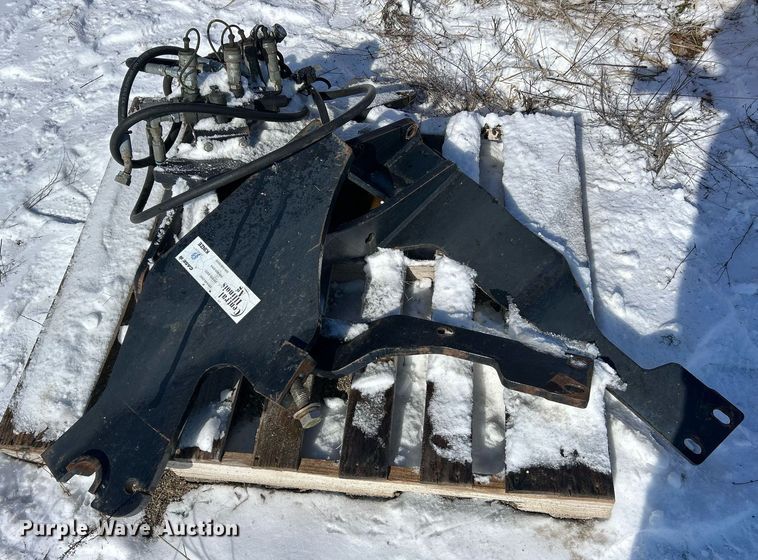 image for item EK2679 Case IH LX232 loader